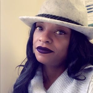 Meet your Posher, Ericka